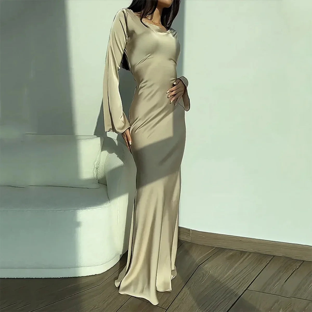 Harriet - Elegant Long-sleeved Dress