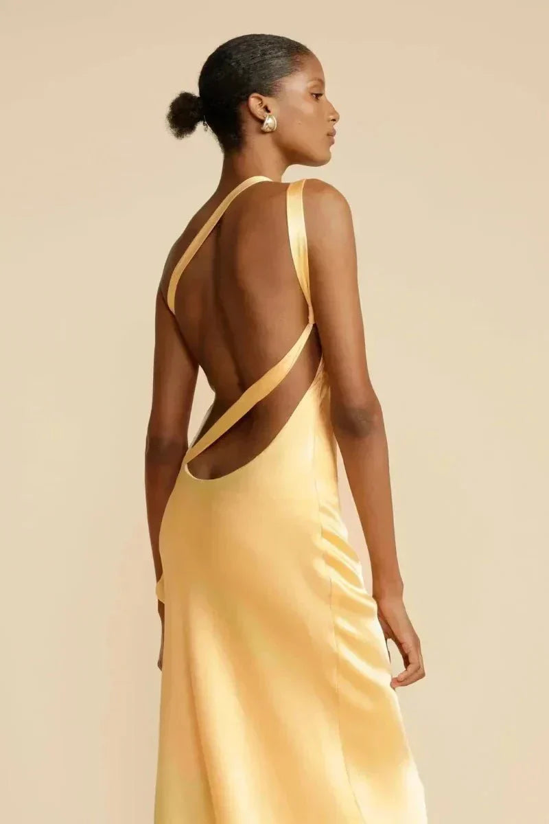Maxine - Elegant One-shoulder Dress with Open Back and Slanted Neckline